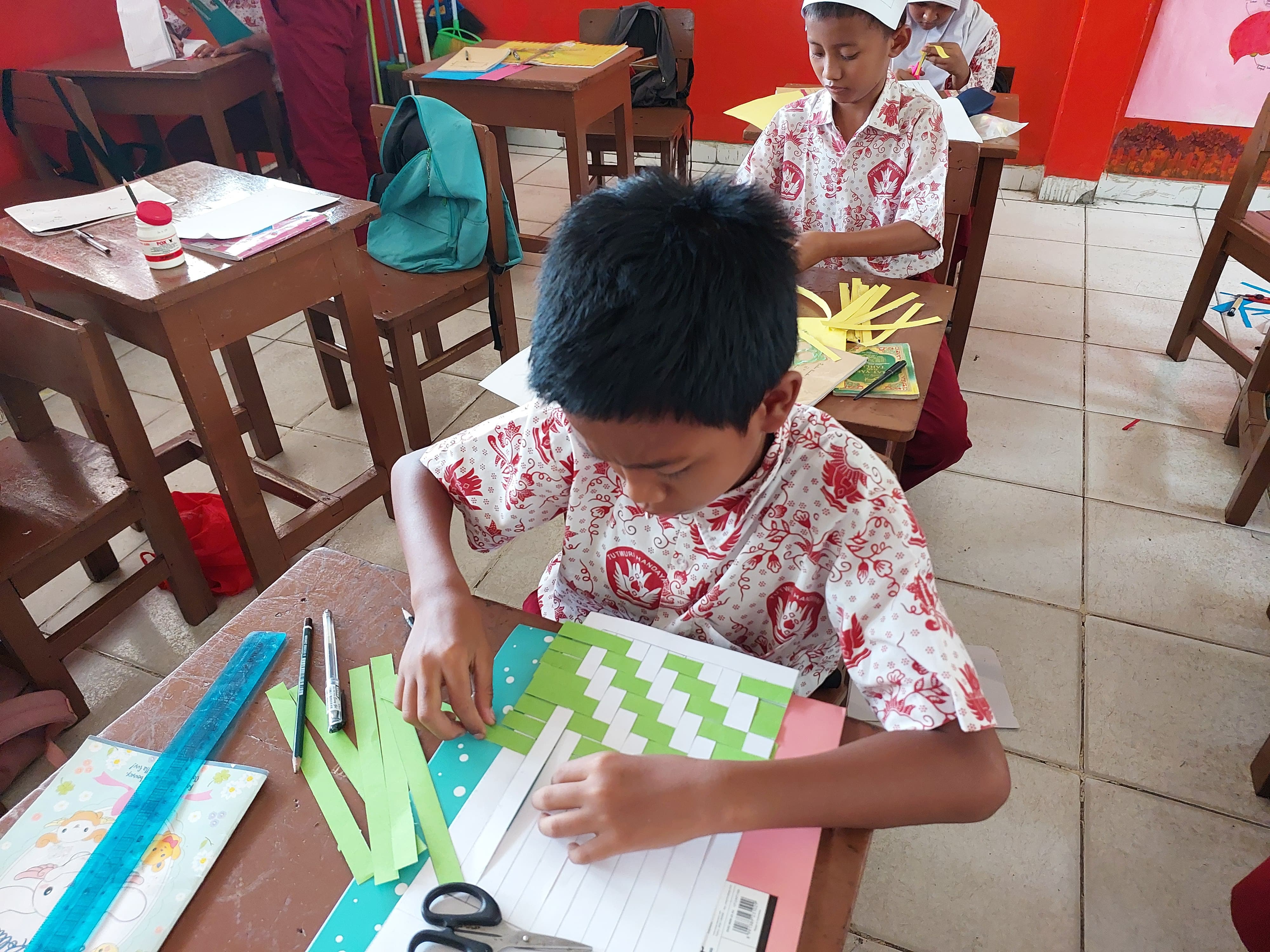 Anyaman Sederhana 4